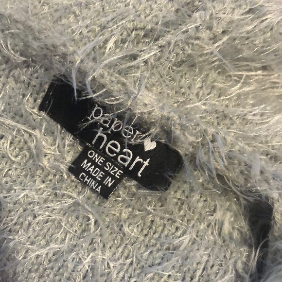 LF Paper Hearts Grey Fuzzy Sweater with Hood - Picture 4 of 4